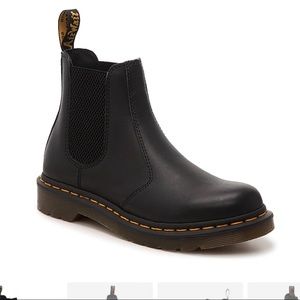 Doc Marten 2976 Chelsea Boots